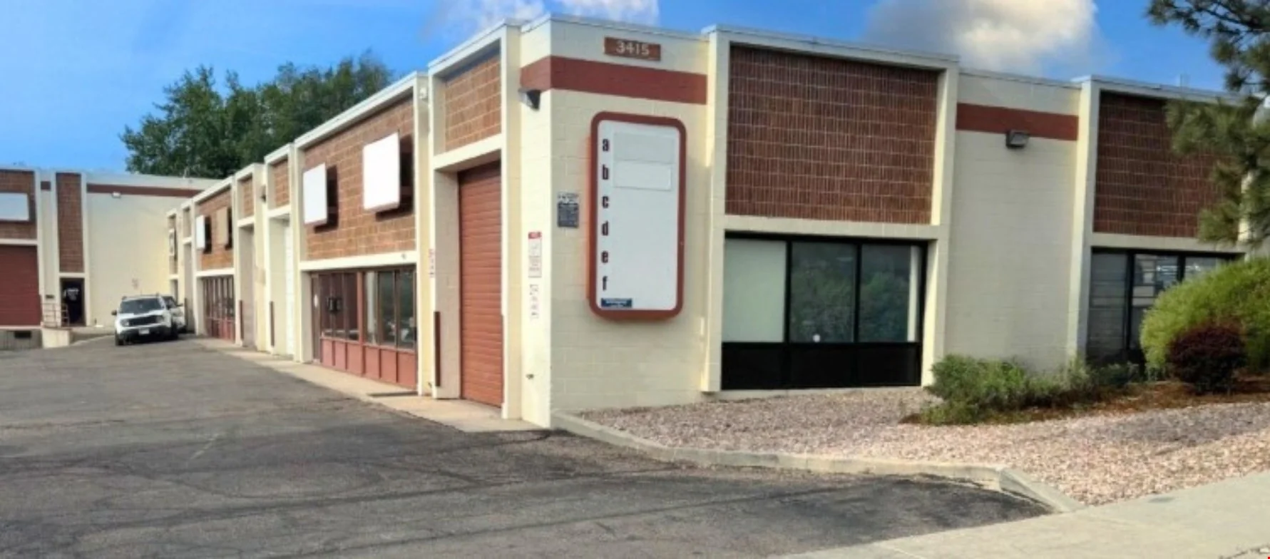 3415 Chelton Loop South — Lease in Colorado Springs, CO, photo 4 of 4