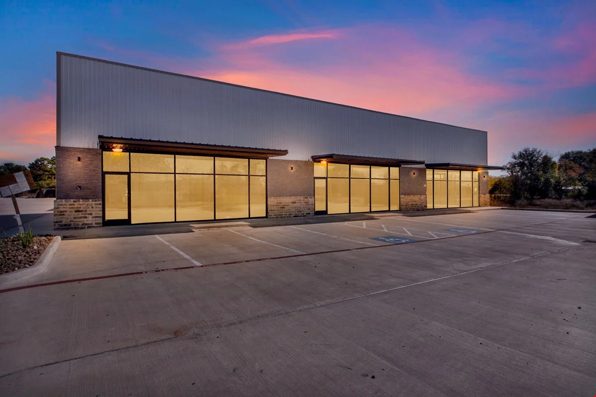 Looking for high‑visibility retail space in Tomball?… — Lease in Tomball, TX, photo 2 of 8