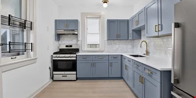 1528 E 74TH PL | 6 Unit Multifamily — Sale in Chicago, IL, photo 2 of 8