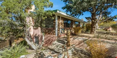 24 Matisse Road NE — Sale in Albuquerque, NM, photo 4 of 8
