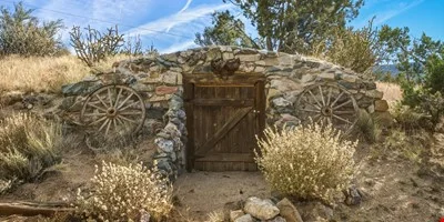 24 Matisse Road NE — Sale in Albuquerque, NM, photo 6 of 8