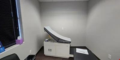 Legacy Business Park - Medical Suite (sublease) — Lease in Henderson, NV, photo 6 of 8