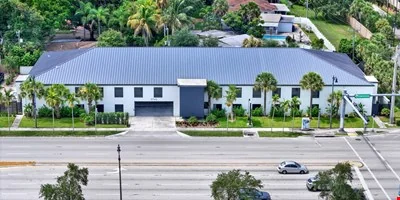 5740 Hollywood Blvd. — Lease in Hollywood, FL, photo 1 of 3