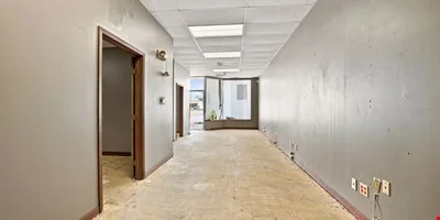 692 Theodore St, Unit D, Joliet, IL 60435 — Lease in Joliet, IL, photo 7 of 8