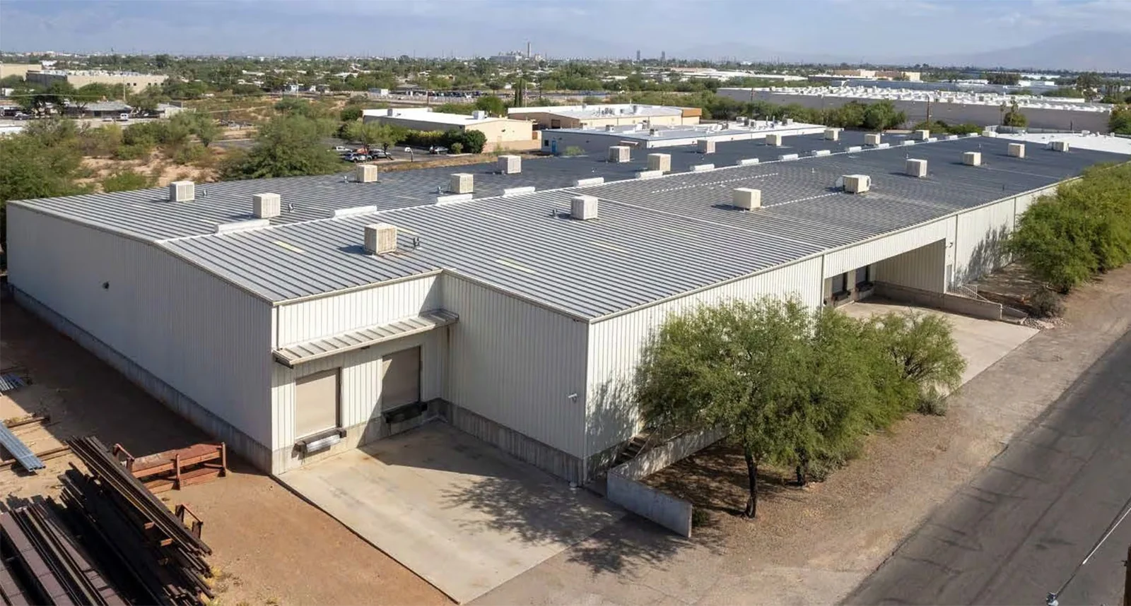 6270 S Country Club Road — Lease in Tucson, AZ, photo 1 of 4