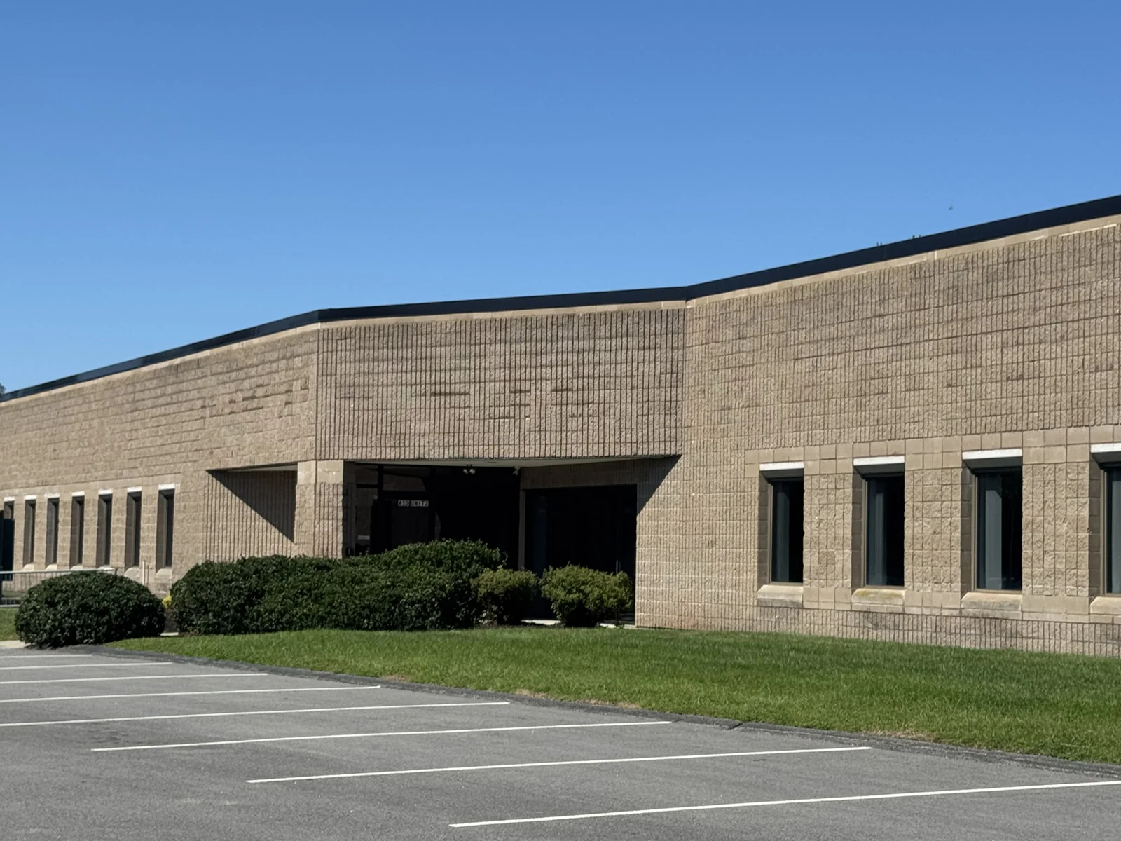 486 Amherst Street, Nashua — Lease in Nashua, NH, photo 3 of 3