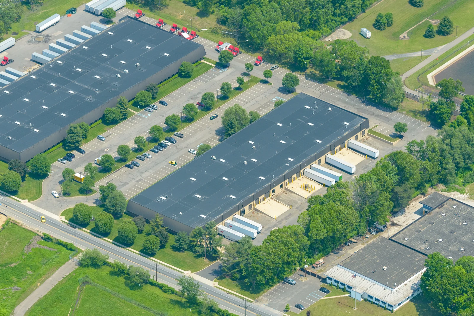 Cindel Business Park — Lease in Cinnaminson, NJ, photo 1 of 8