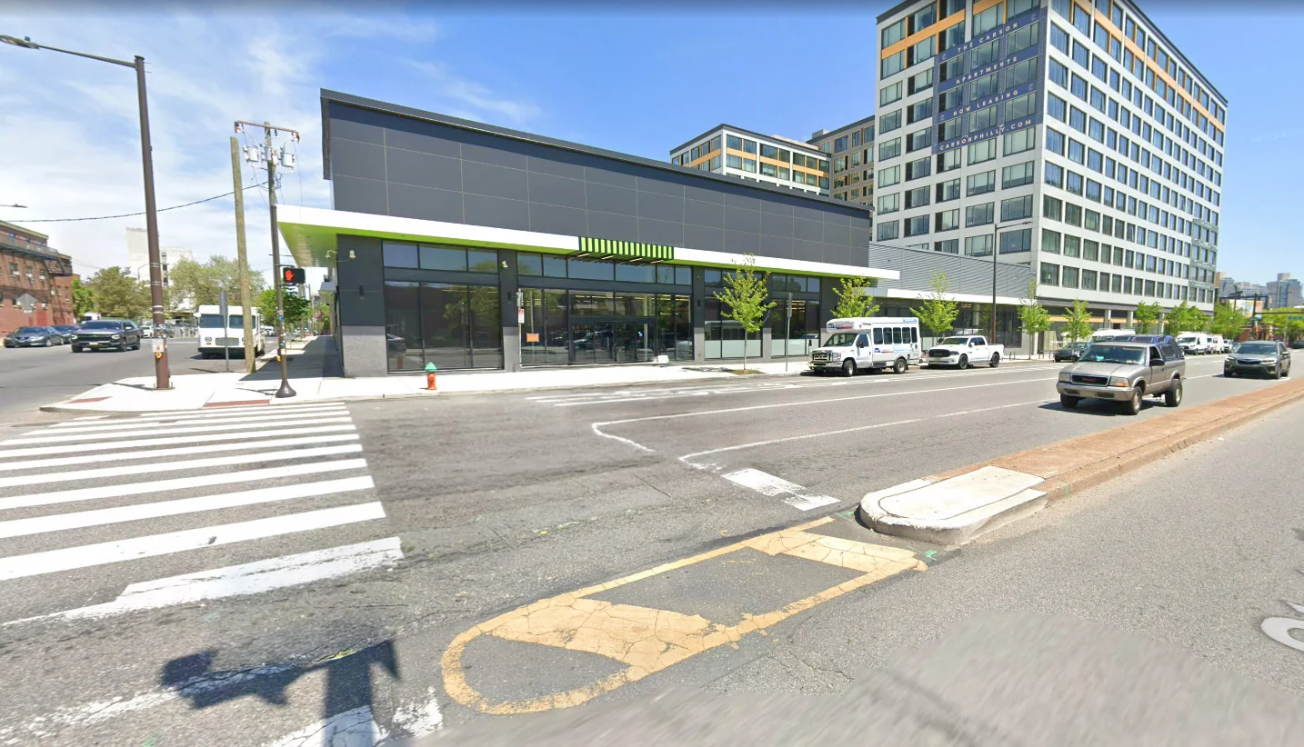 Former Amazon Fresh Grocery Space — Lease in Philadelphia, PA, photo 2 of 2