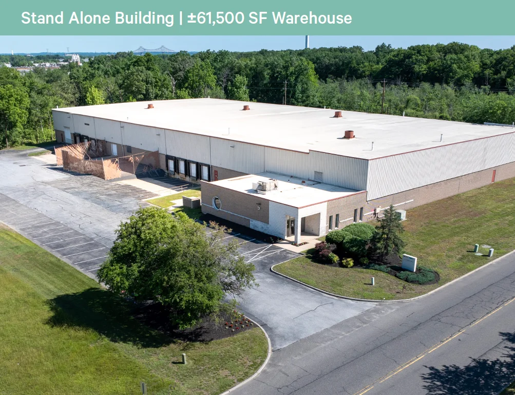 Industrial in Swedesboro, NJ — Lease in Swedesboro, NJ, photo 1 of 3