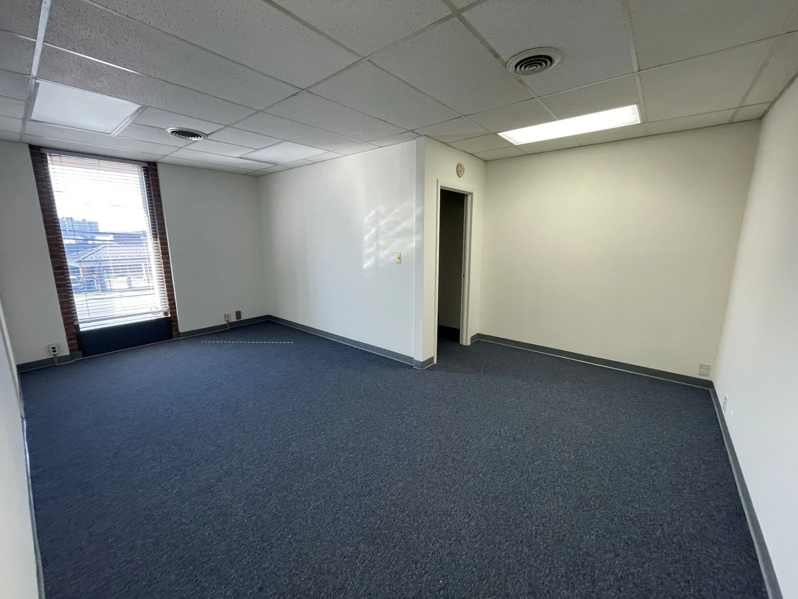 Office in Richmond, VA — Sale in Richmond, VA, photo 8 of 8