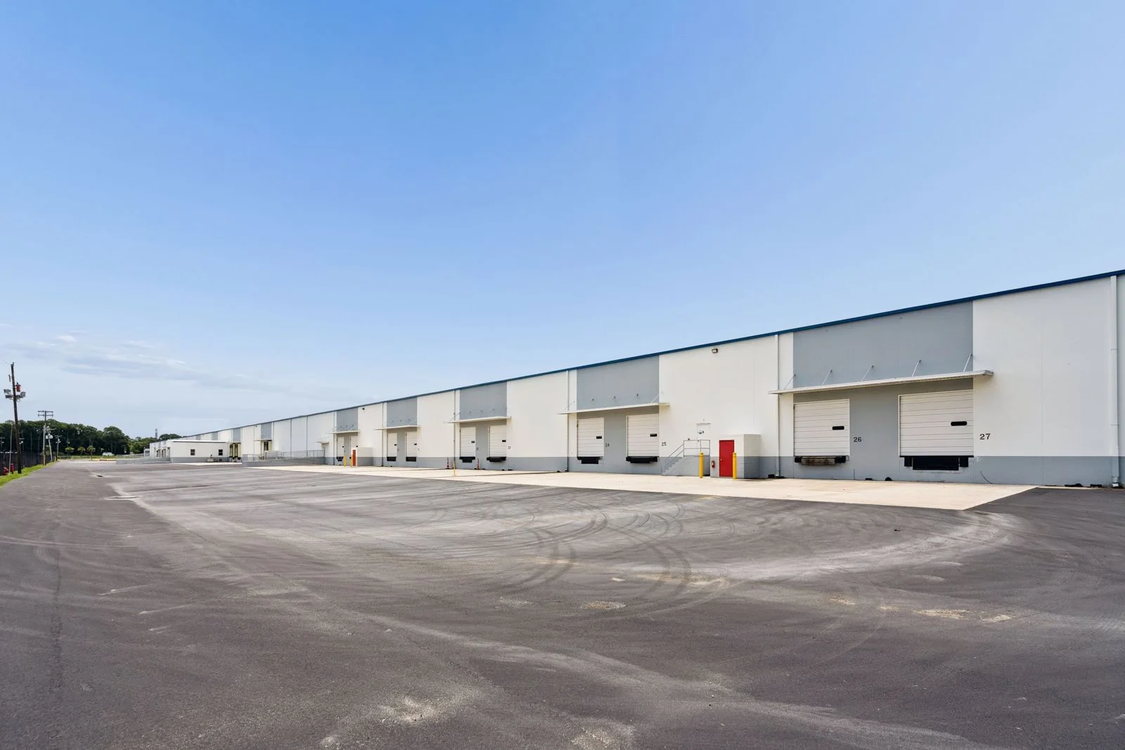 North Rhett Commerce Center — Lease in Hanahan, SC, photo 4 of 4