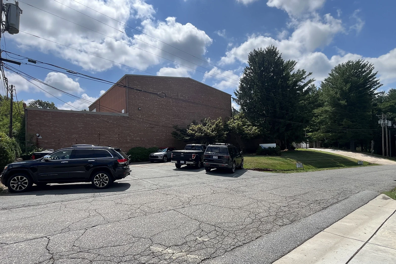 Industrial in Winston-Salem, NC — Lease in Winston-Salem, NC, photo 2 of 3