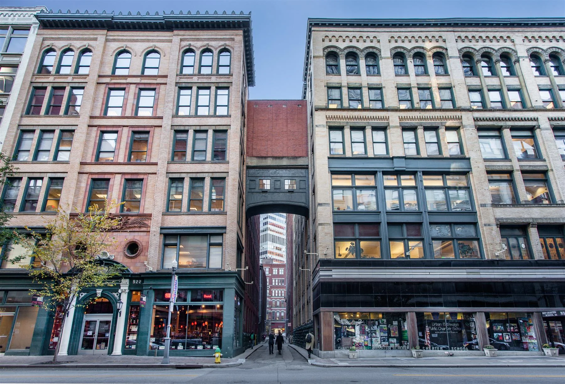 Office in Pittsburgh, PA — Lease in Pittsburgh, PA, photo 1 of 8