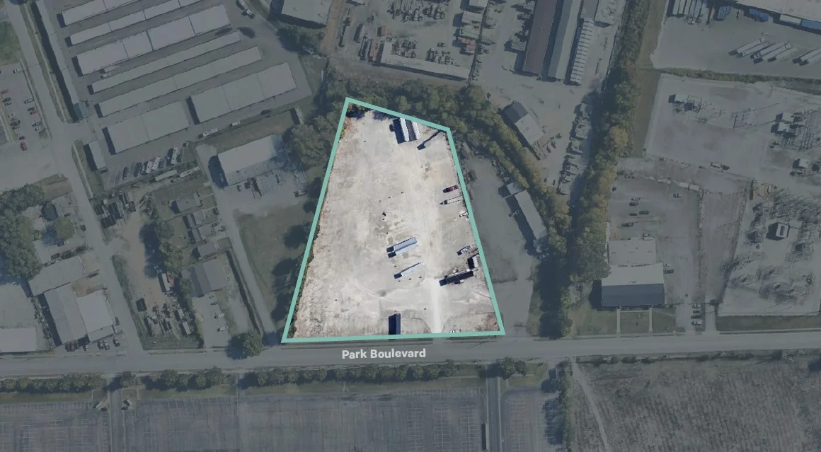 Park Boulevard Lot — Lease in Louisville, KY, photo 1 of 1