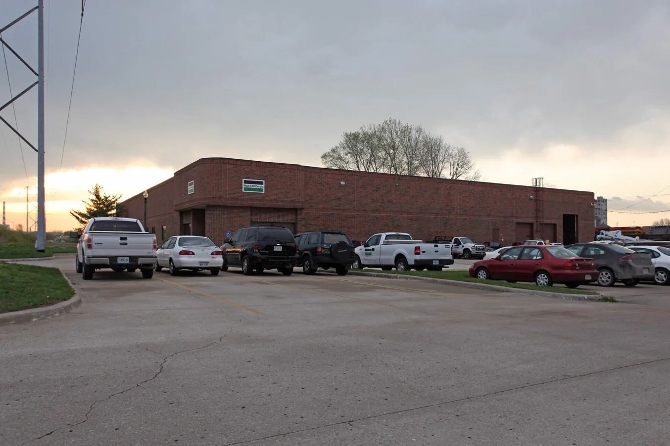6001 E Front St — Lease in Kansas City, MO, photo 2 of 2