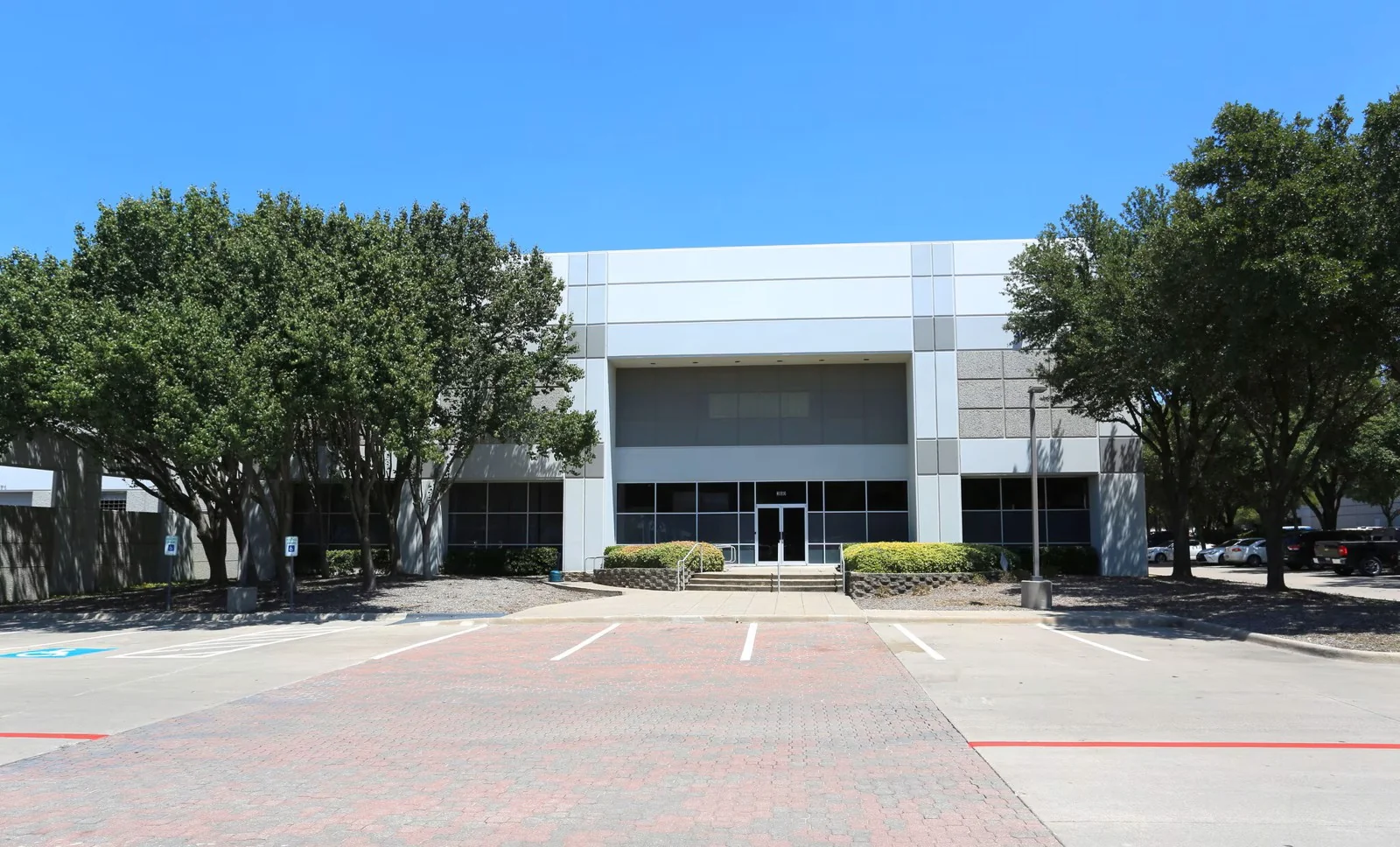 Park West I — Lease in Coppell, TX, photo 1 of 1