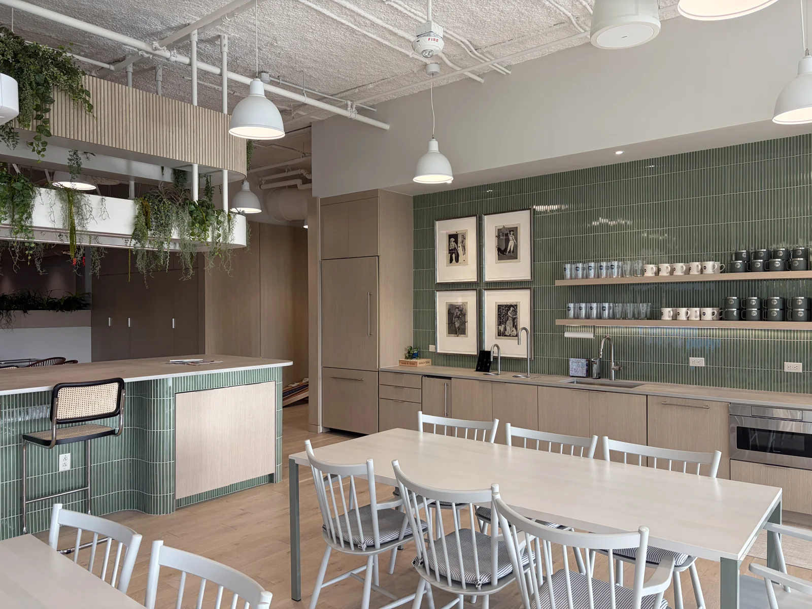 1111 W 6th — Lease in Austin, TX, photo 2 of 8