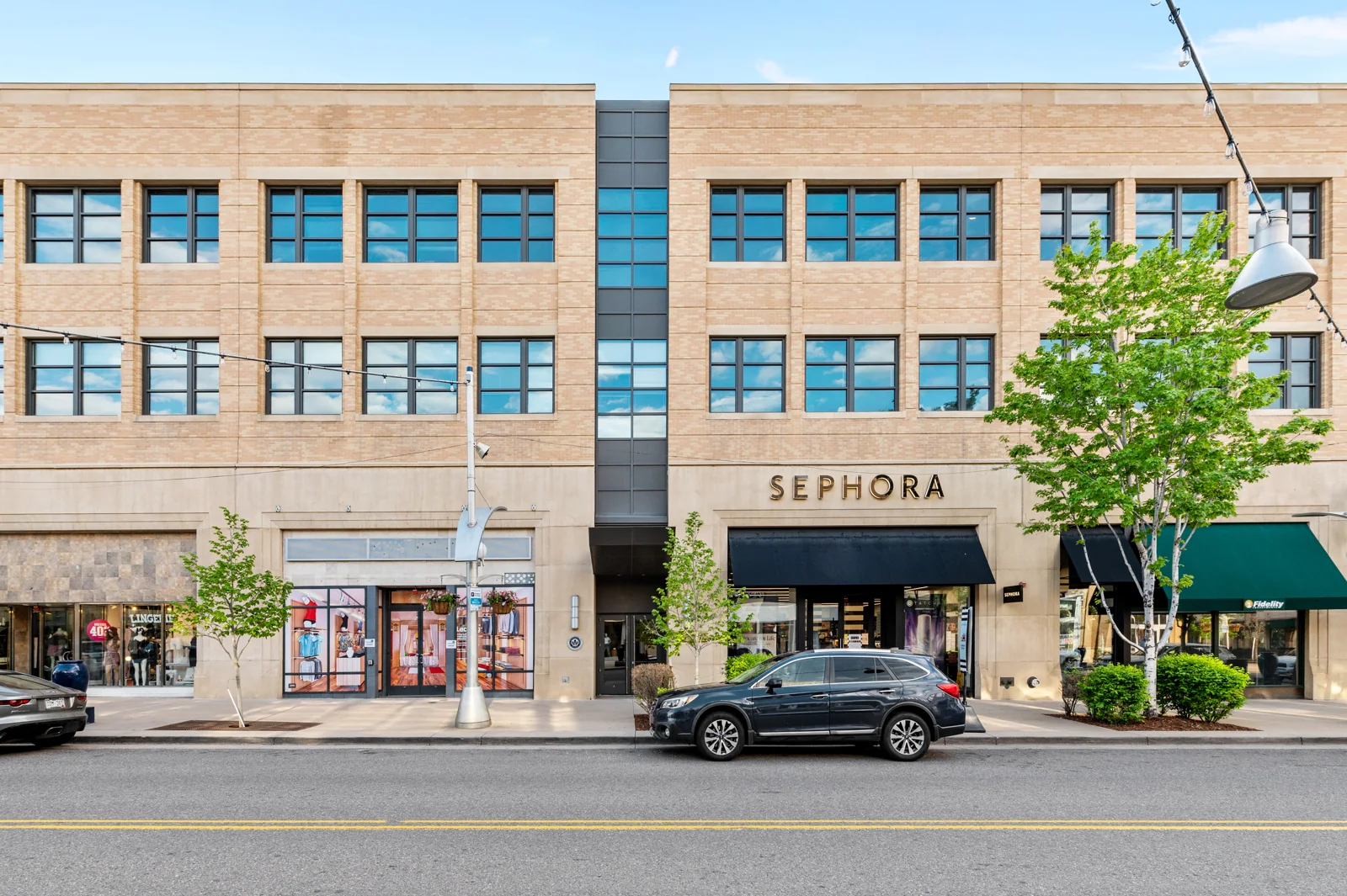Office in Lakewood, CO — Lease in Lakewood, CO, photo 4 of 8