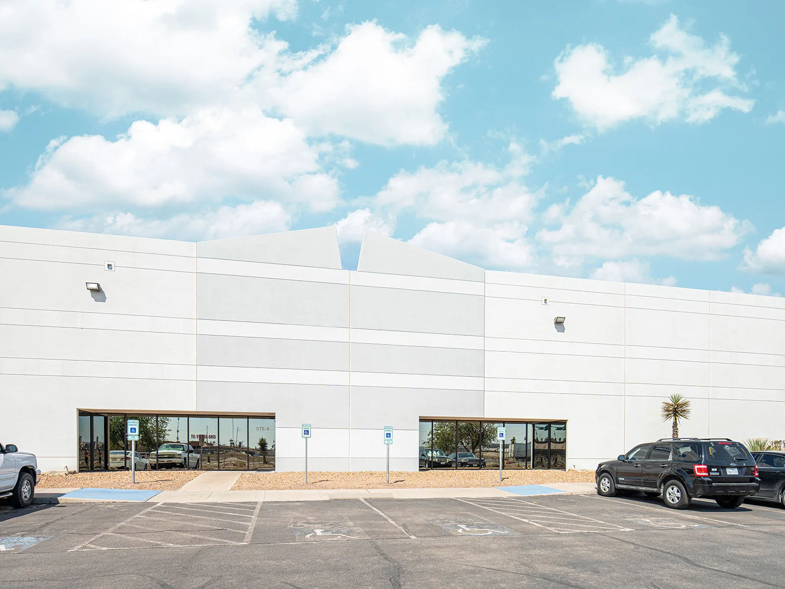 Industrial in El Paso, TX — Lease in El Paso, TX, photo 1 of 6