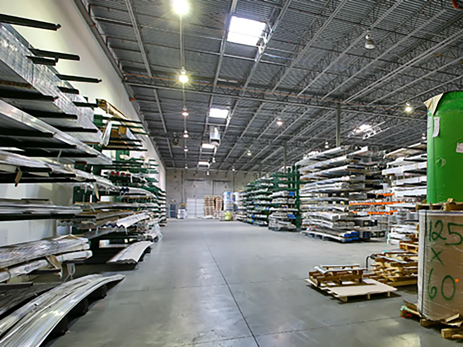Industrial Warehouse Space — Lease in Santa Teresa, NM, photo 6 of 8