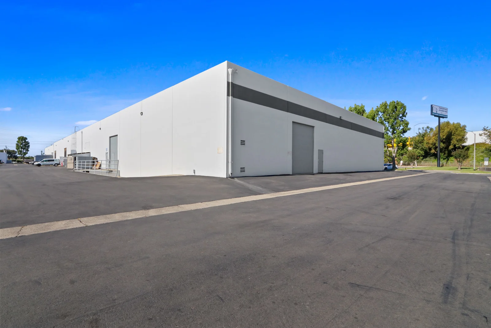 Industrial in Anaheim, CA — Lease in Anaheim, CA, photo 4 of 6