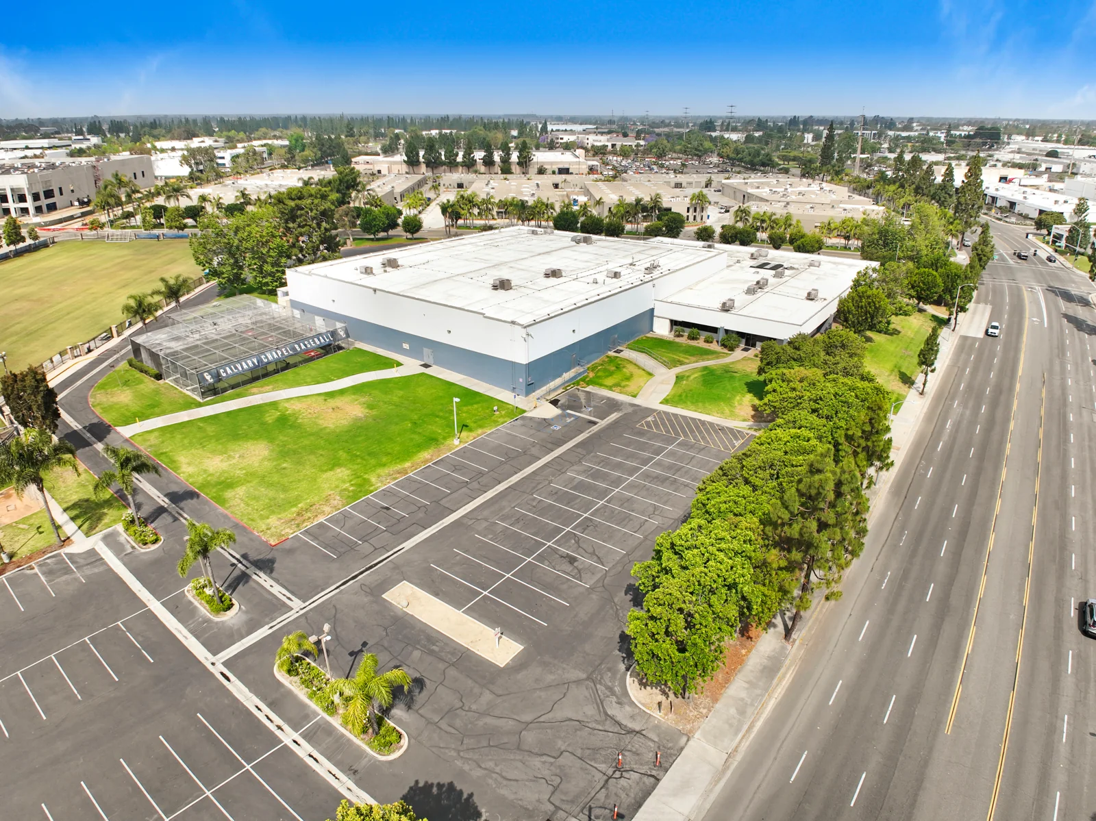Industrial in Santa Ana, CA — Lease in Santa Ana, CA, photo 3 of 4