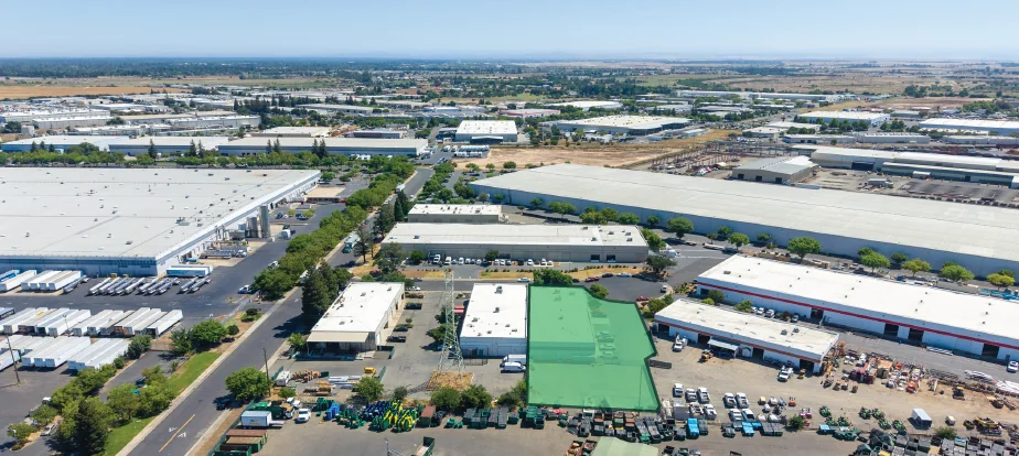 Industrial in Sacramento, CA — Sale in Sacramento, CA, photo 7 of 8