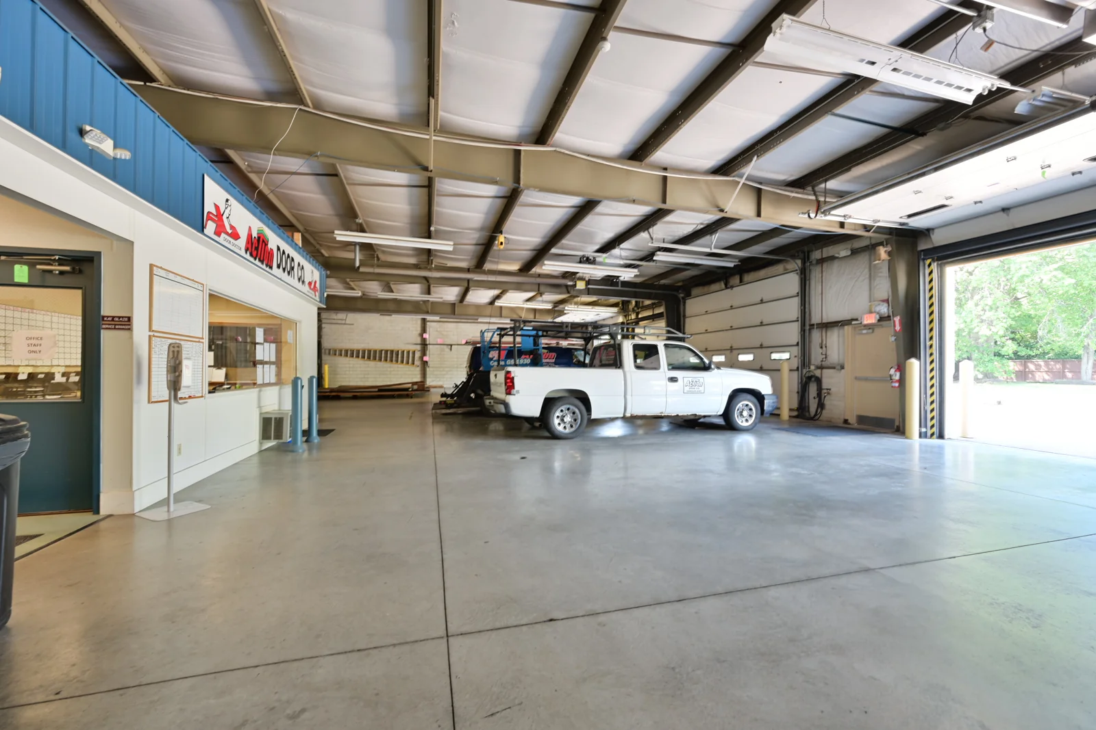 Industrial in Elyria, OH — Sale in Elyria, OH, photo 6 of 7