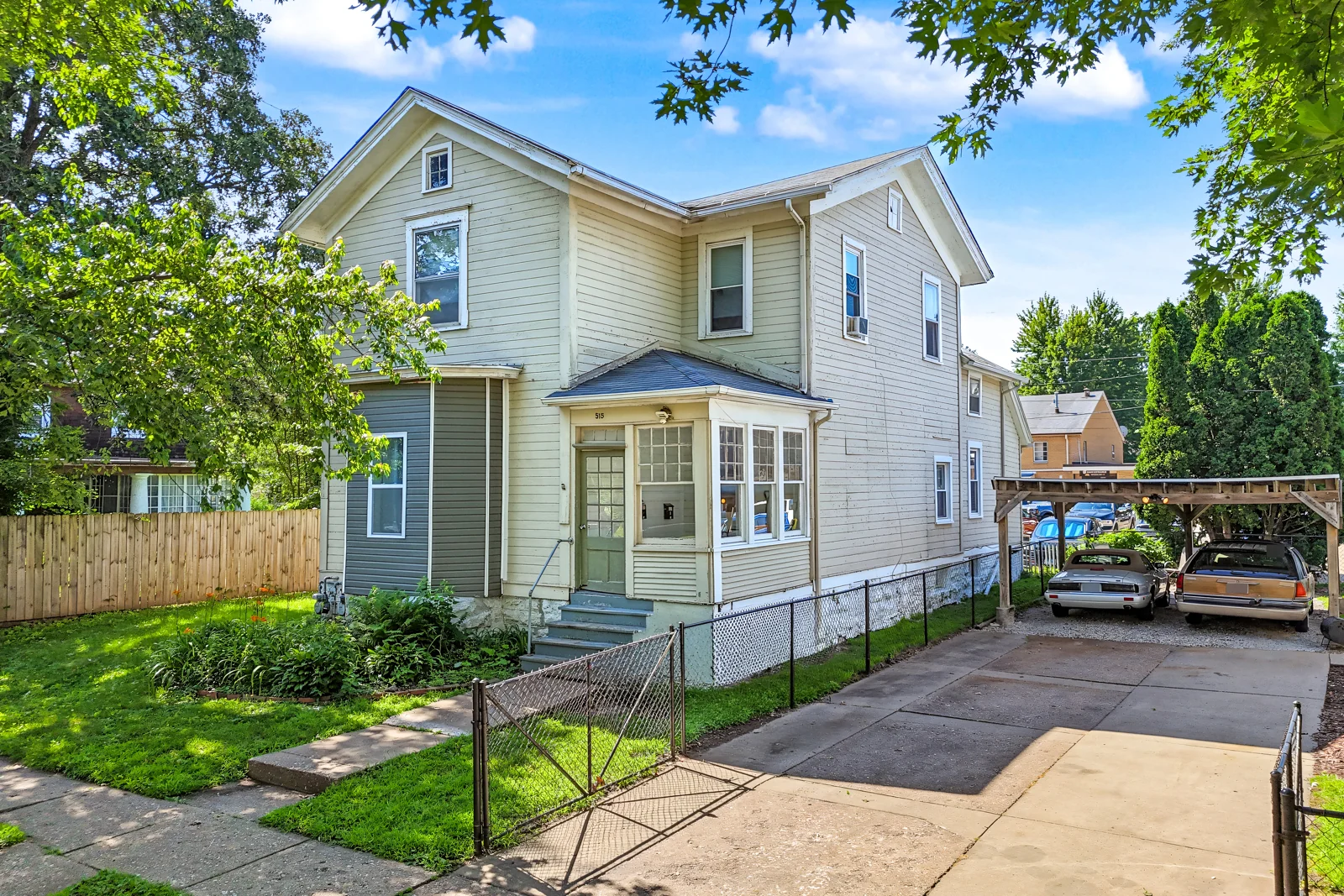 Eastern Iowa Single-Family, Duplex & Triplex Portfoli — Sale in Davenport, IA, photo 3 of 4