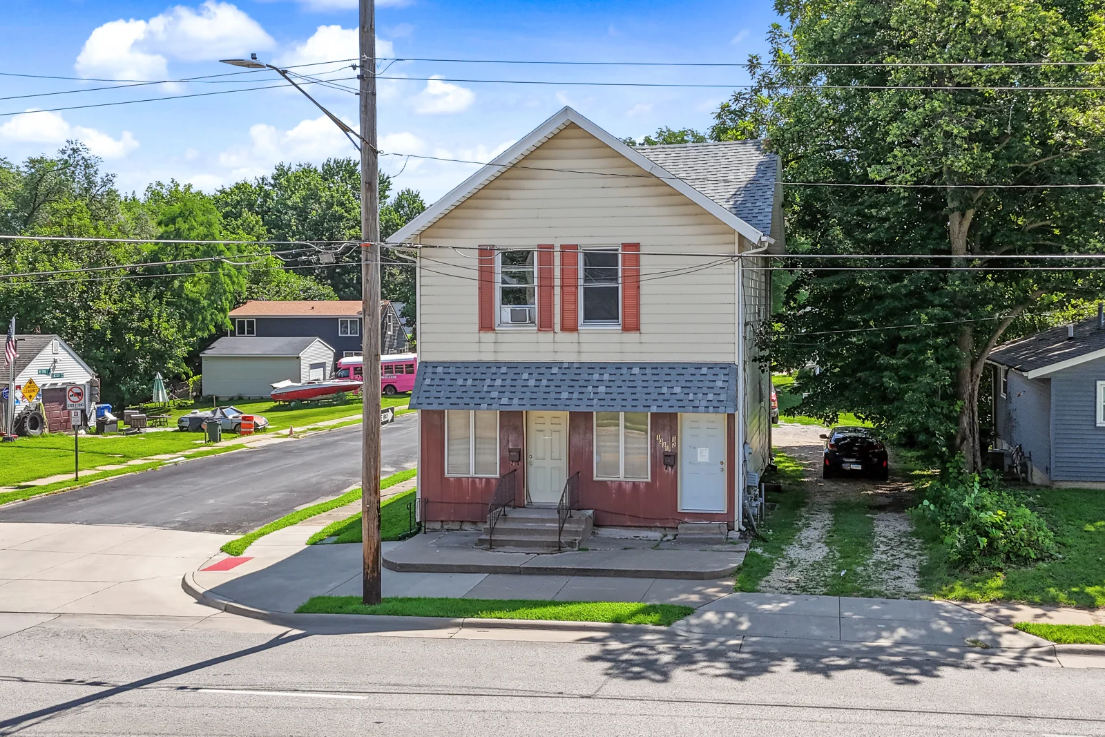 Eastern Iowa Single-Family, Duplex & Triplex Portfoli — Sale in Davenport, IA, photo 4 of 4