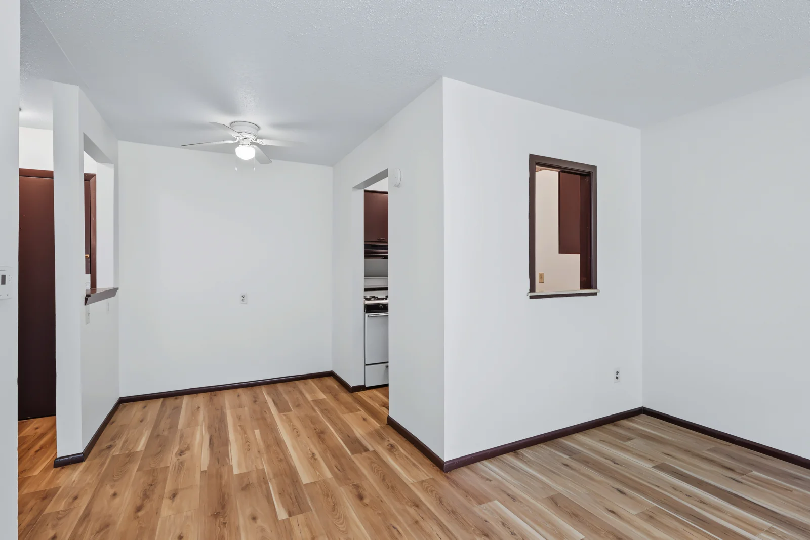 Meadow Ridge Apartments — Sale in Waterloo, IA, photo 8 of 8