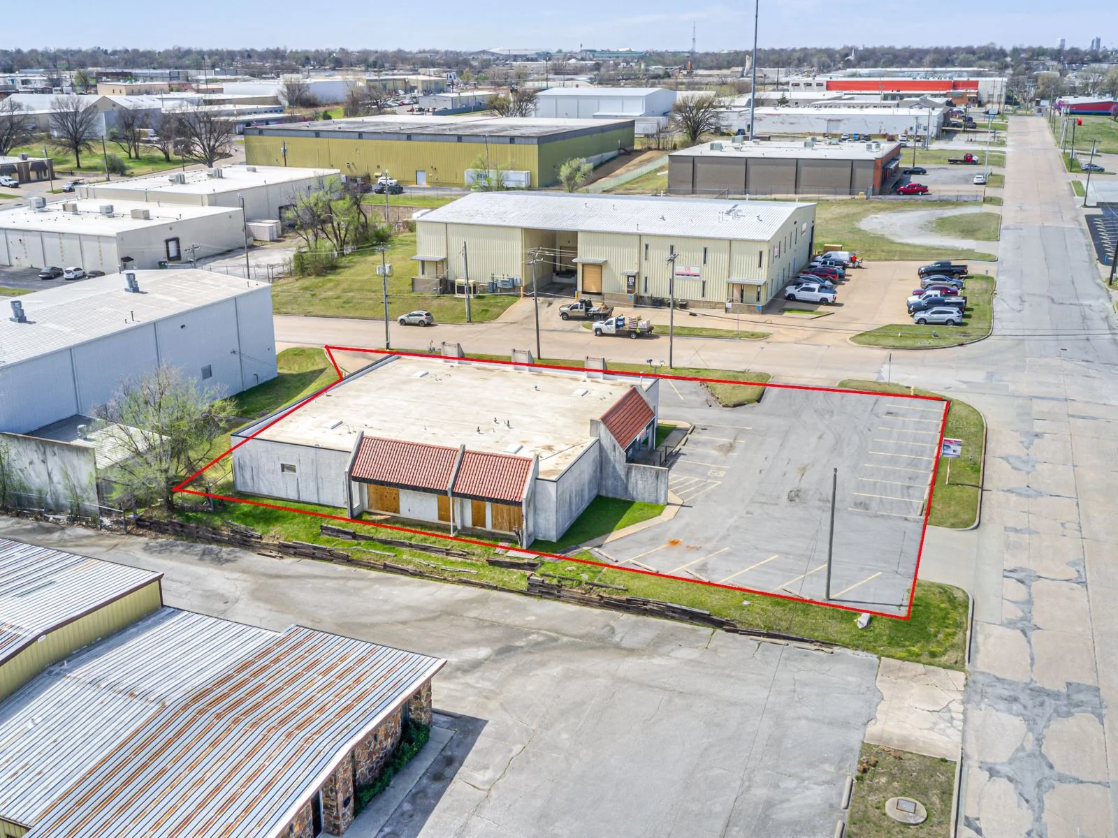 Industrial in Tulsa, OK — Sale in Tulsa, OK, photo 2 of 8