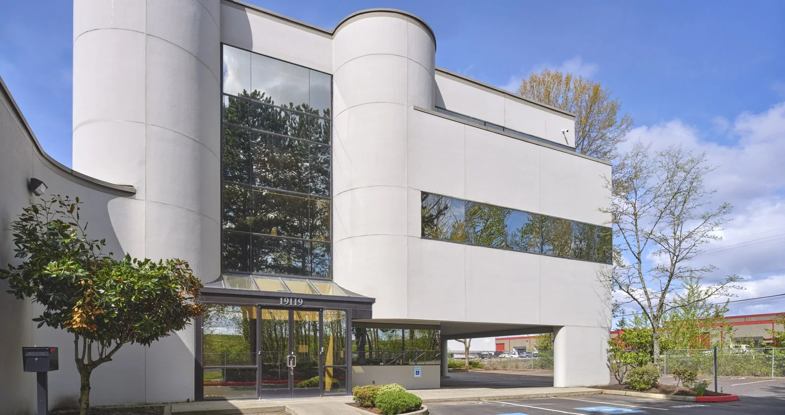 FlexIndustrial in SeaTac, WA — Sale in Seatac, WA, photo 1 of 1