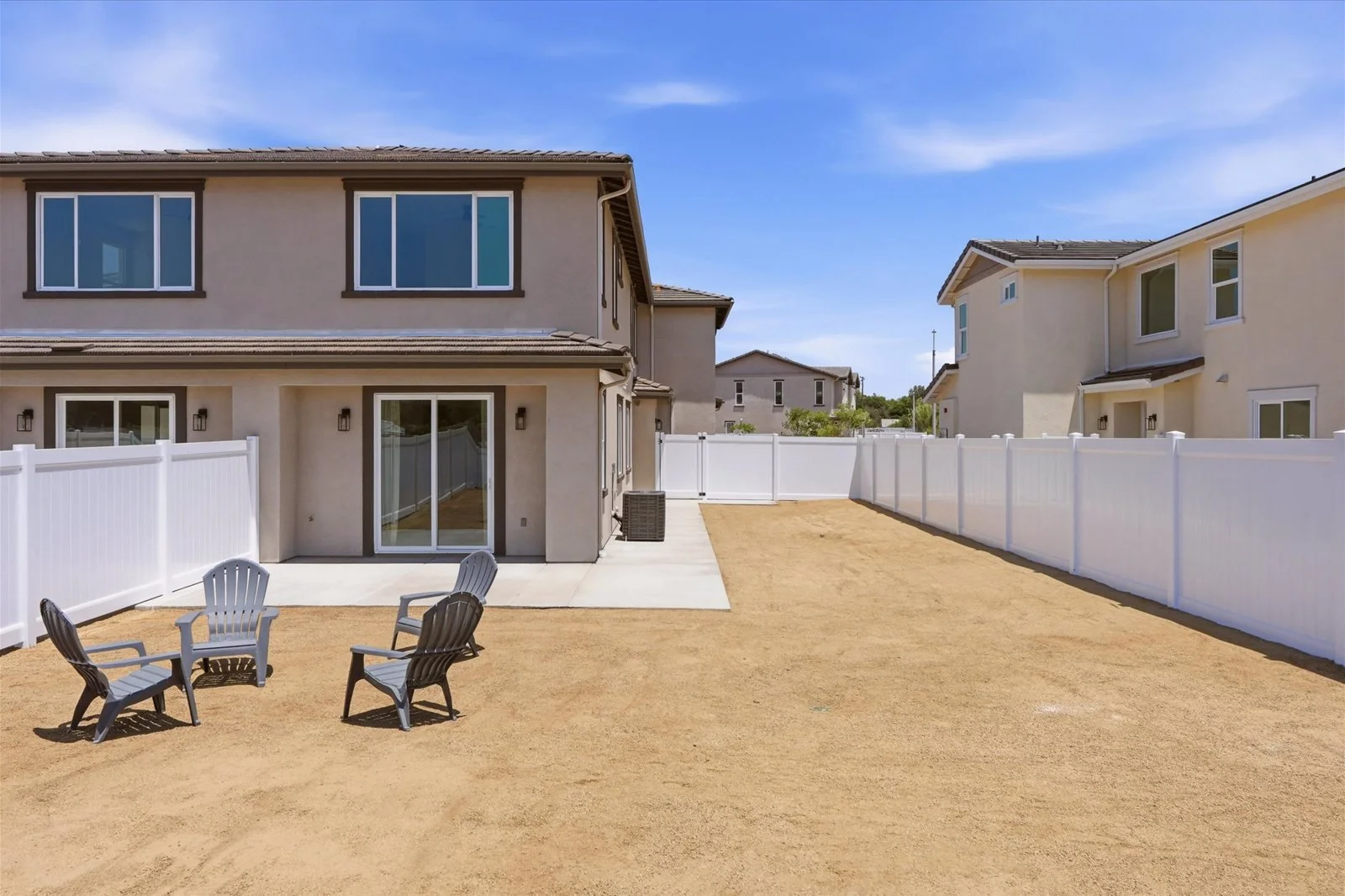 Multifamily in Riverside, CA — Sale in Riverside, CA, photo 2 of 8
