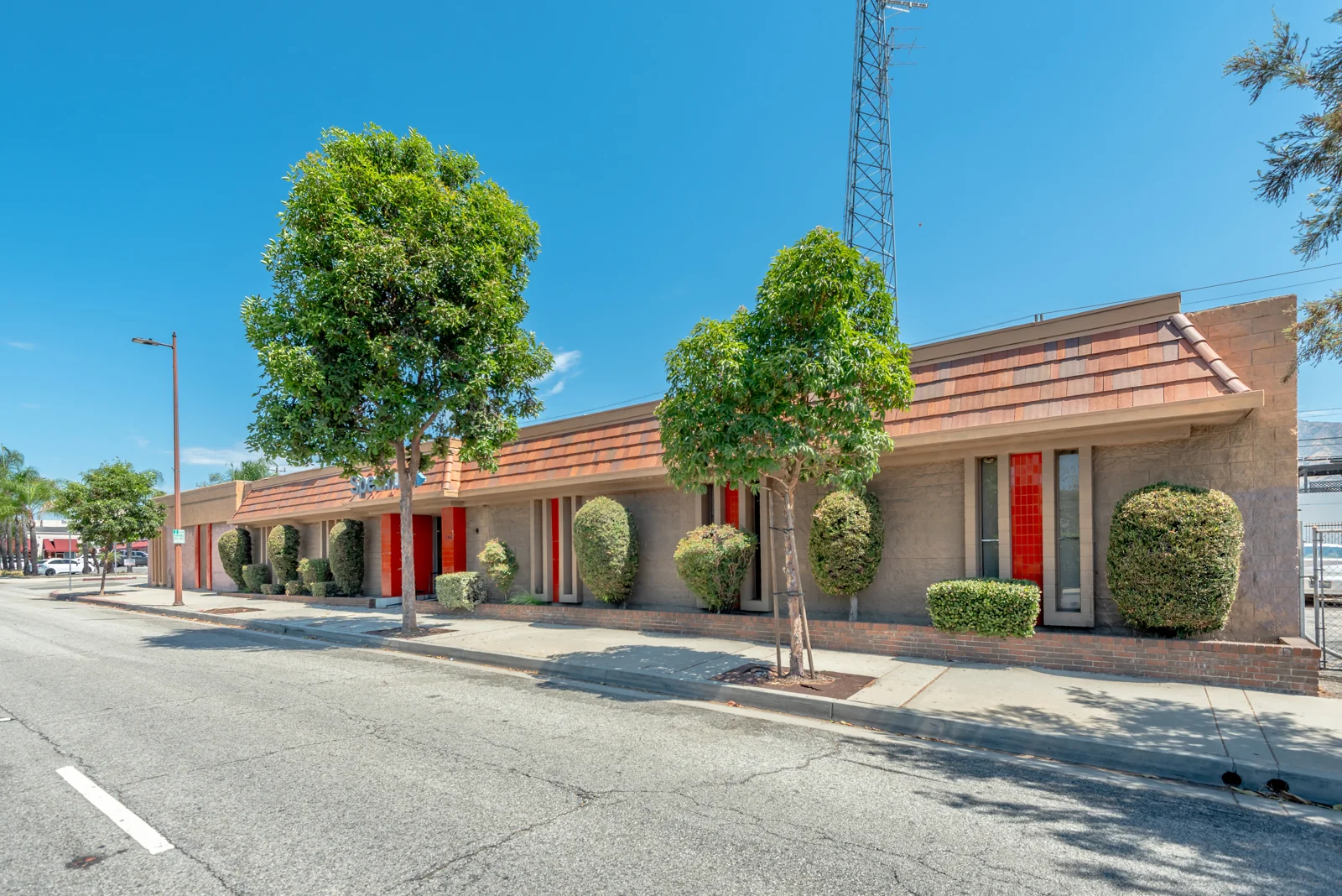 6246-6254 San Fernando Road — Sale in Glendale, CA, photo 2 of 8