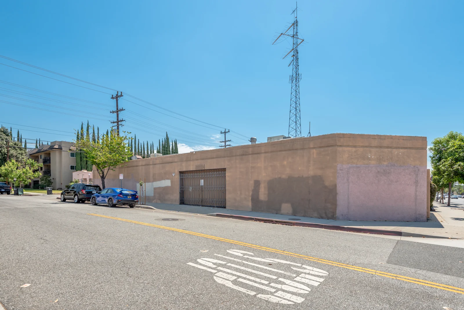 6246-6254 San Fernando Road — Sale in Glendale, CA, photo 4 of 8