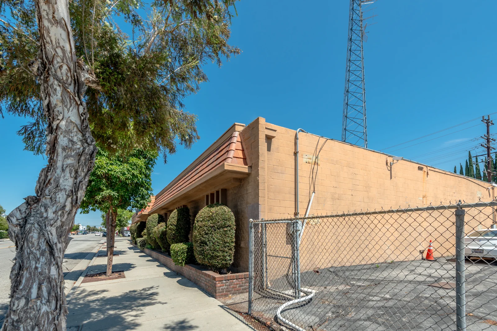 6246-6254 San Fernando Road — Sale in Glendale, CA, photo 6 of 8