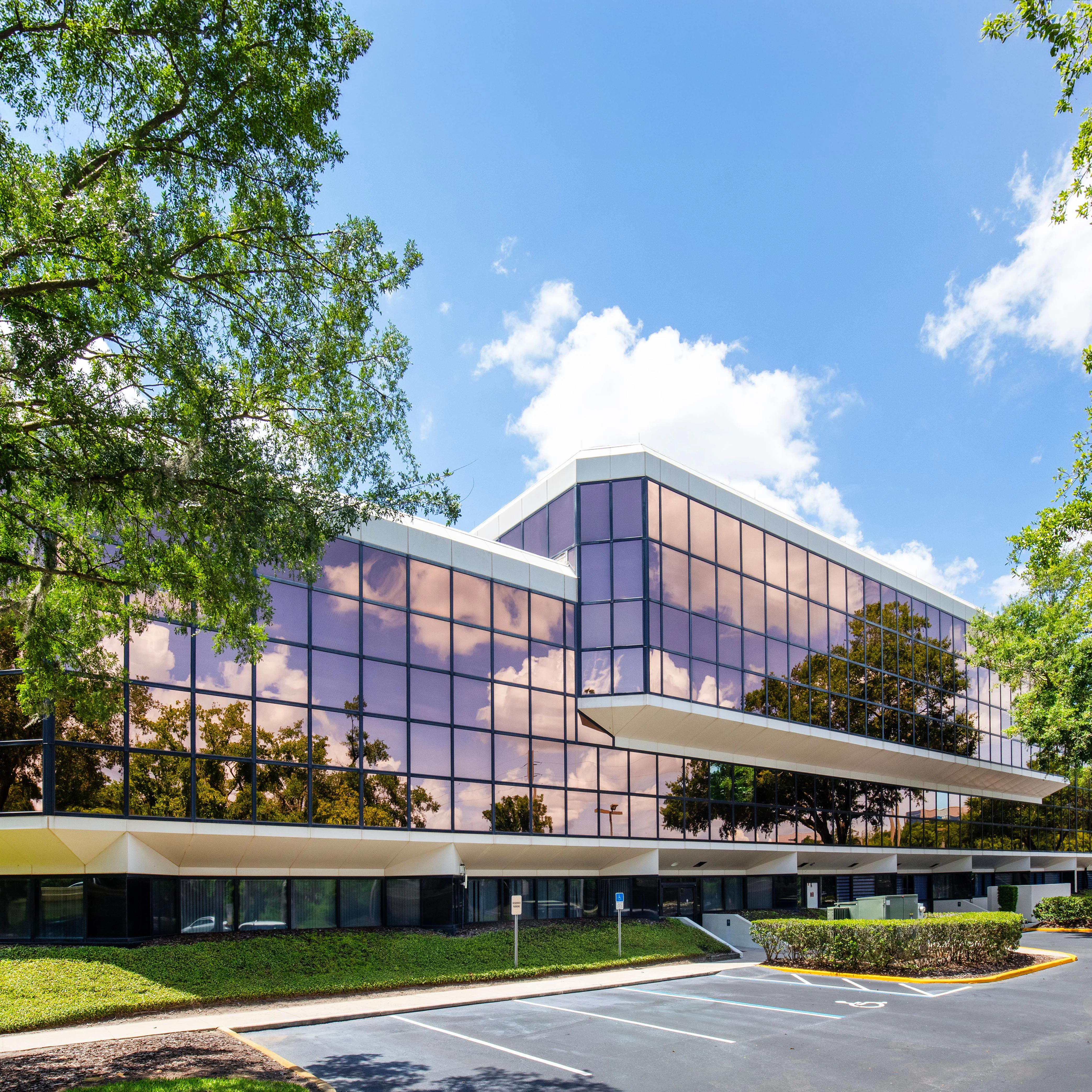 Maitland Forum and Park Center — Sale in Maitland, FL, photo 6 of 8