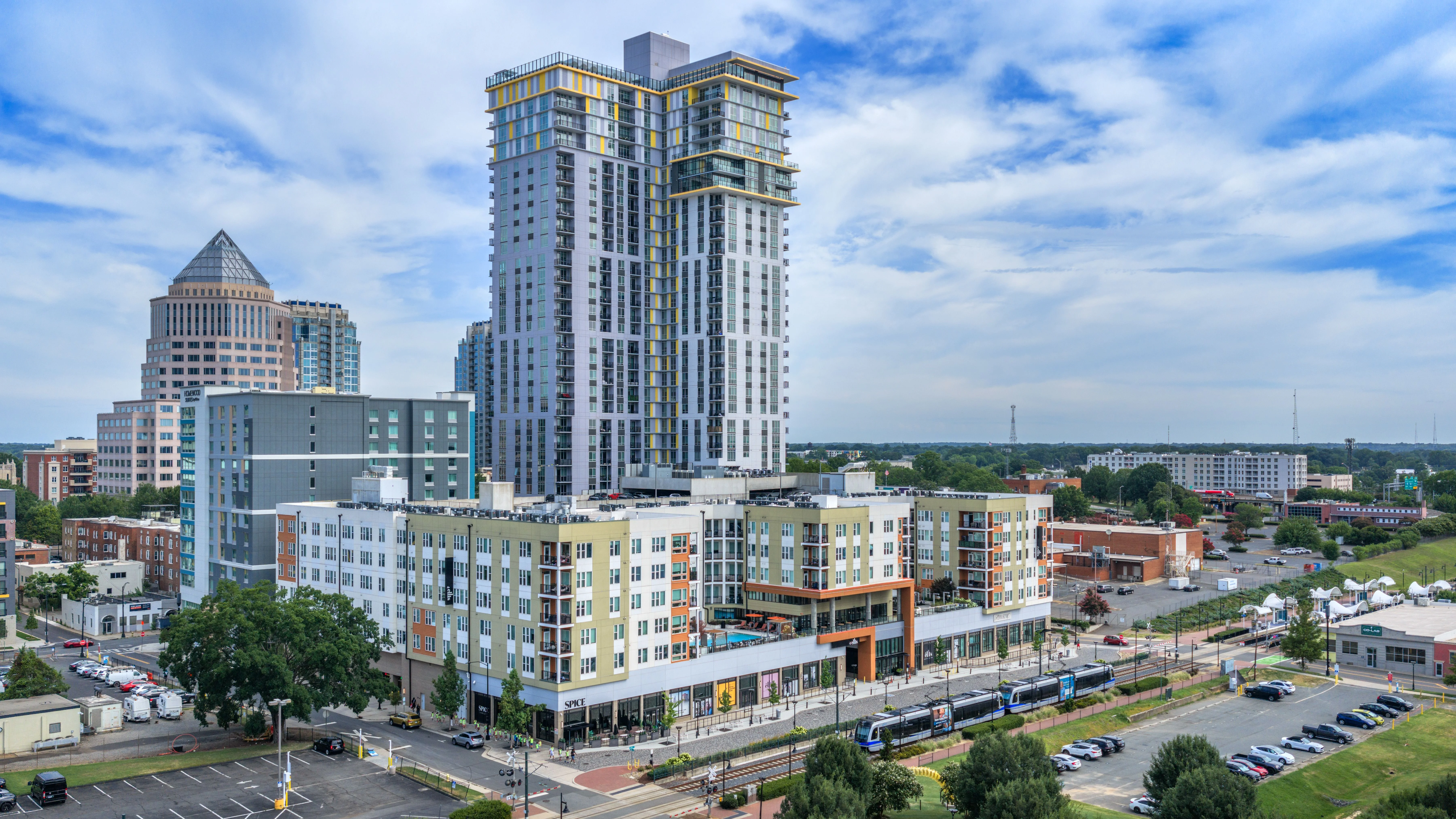 The Ellis — Sale in Charlotte, NC, photo 1 of 8