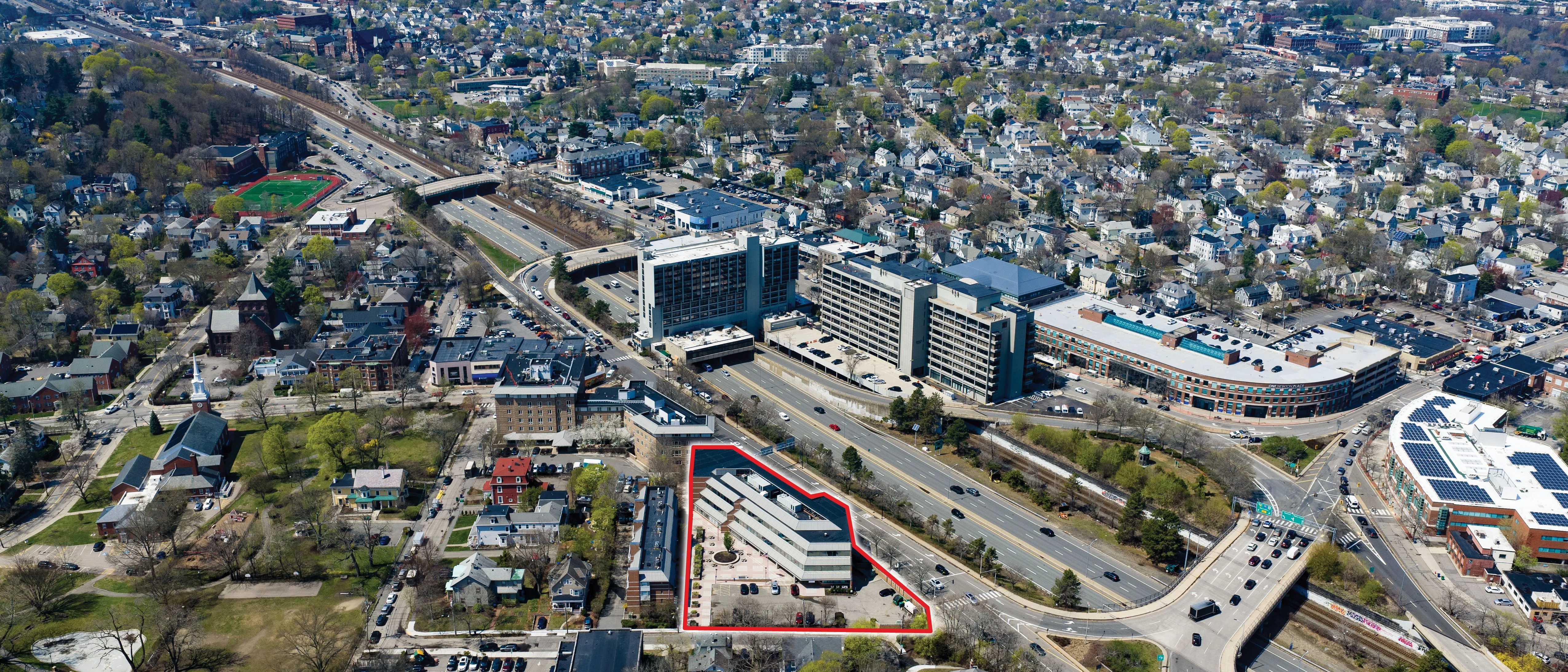 400 Centre Street — Sale in Newton, MA, photo 3 of 8