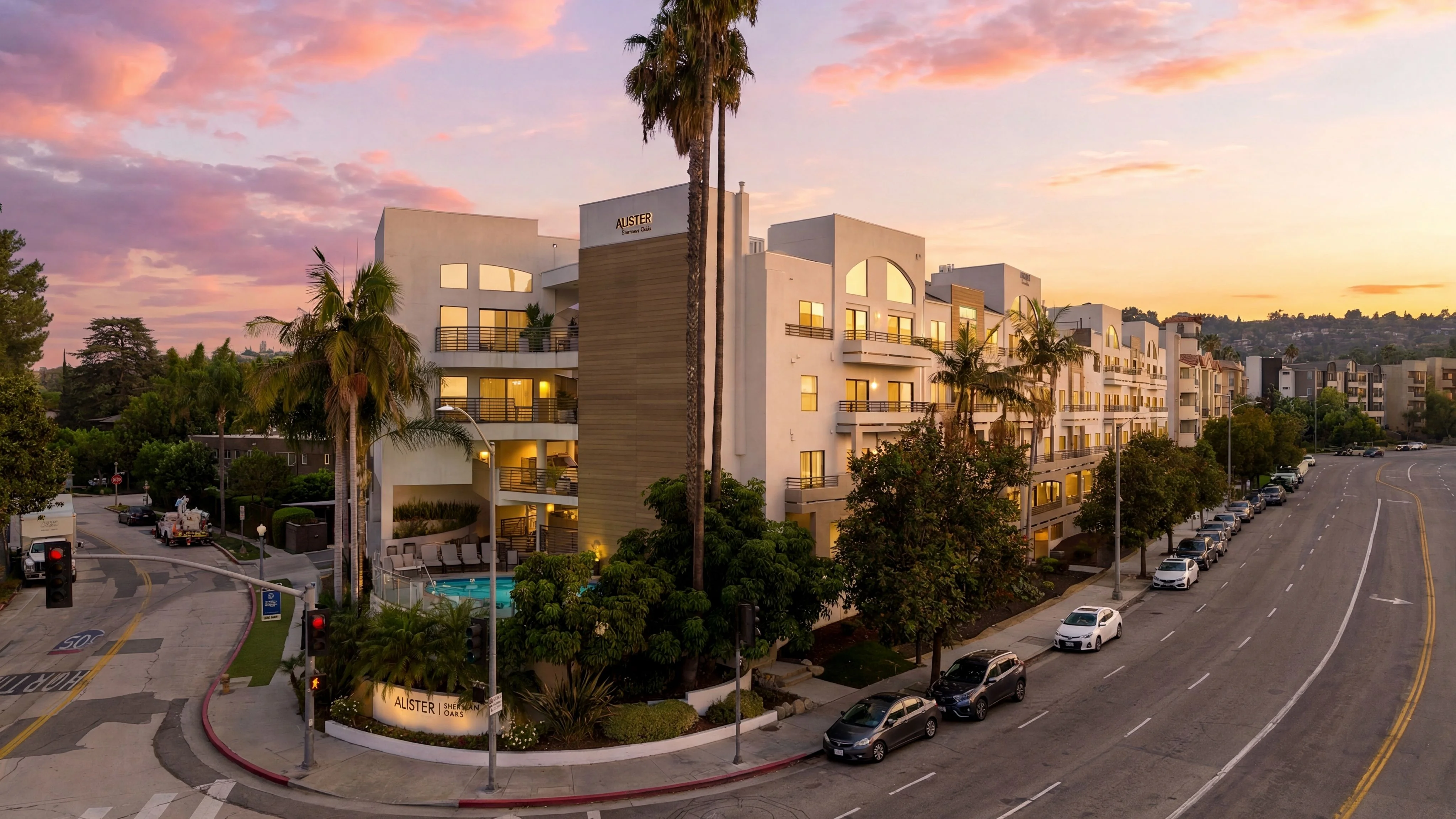 Alister Sherman Oaks — Sale in Sherman Oaks, CA, photo 1 of 8