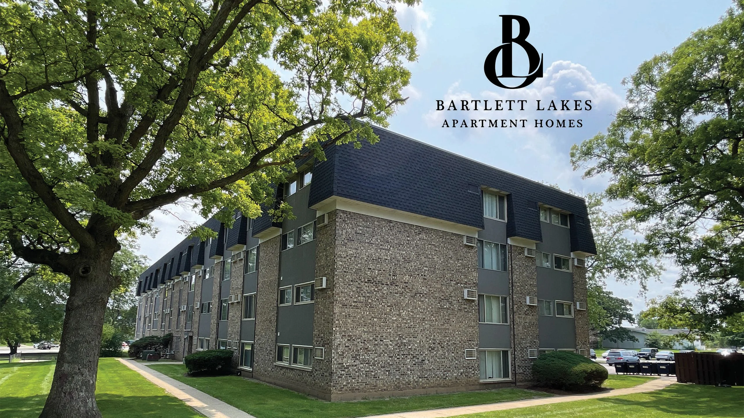 Bartlett Lakes — Sale in Bartlett, IL, photo 1 of 8