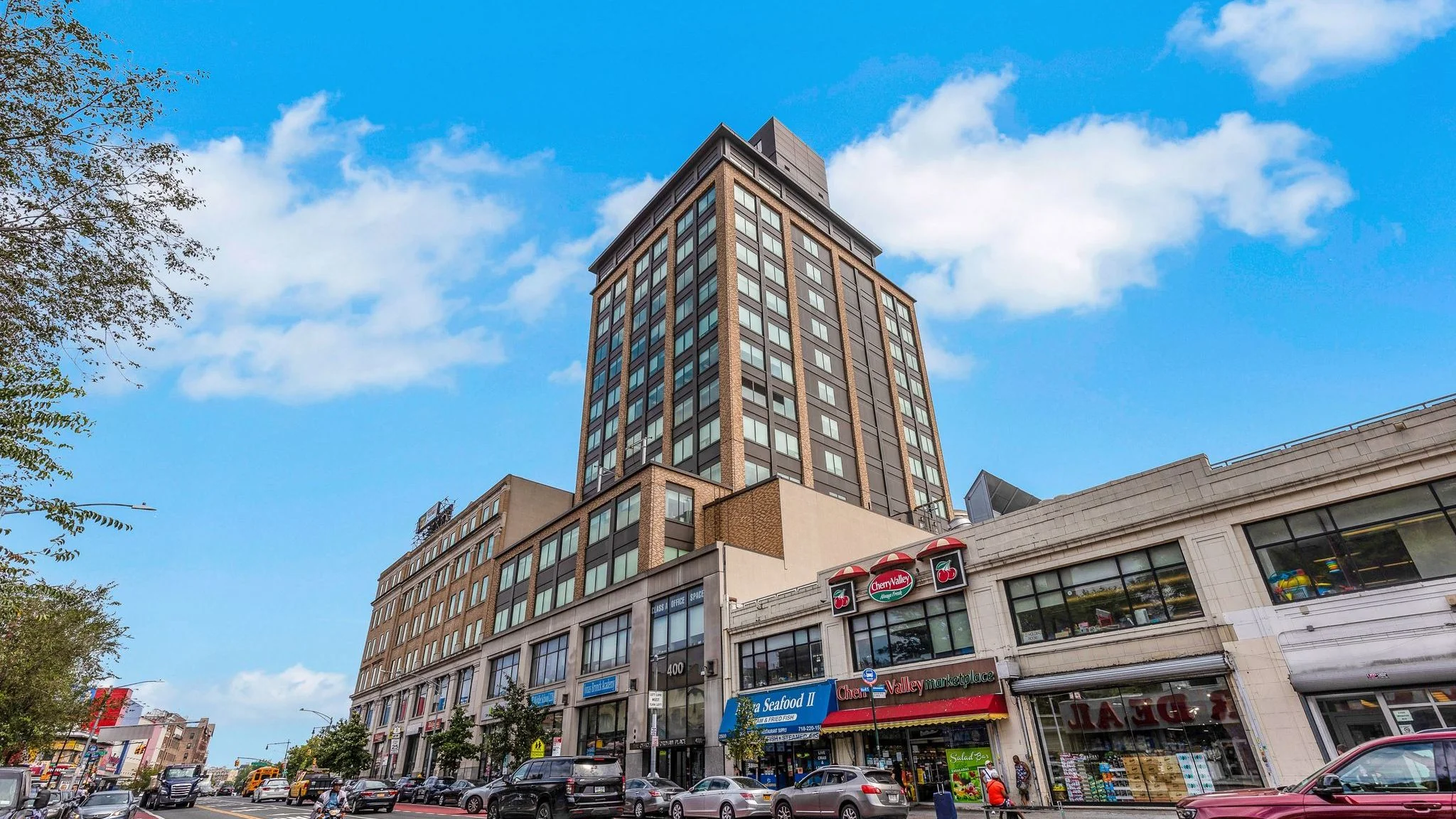 Fordham Place — Sale in Bronx, NY, photo 6 of 8
