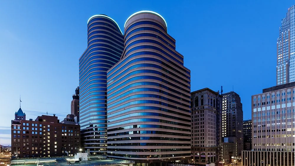 Fifth Street Towers — Sale in Minneapolis, MN, photo 1 of 8