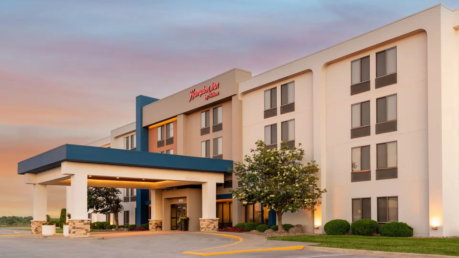 Hampton Inn Kansas City-Liberty — Sale in Kansas City, MO, photo 1 of 8
