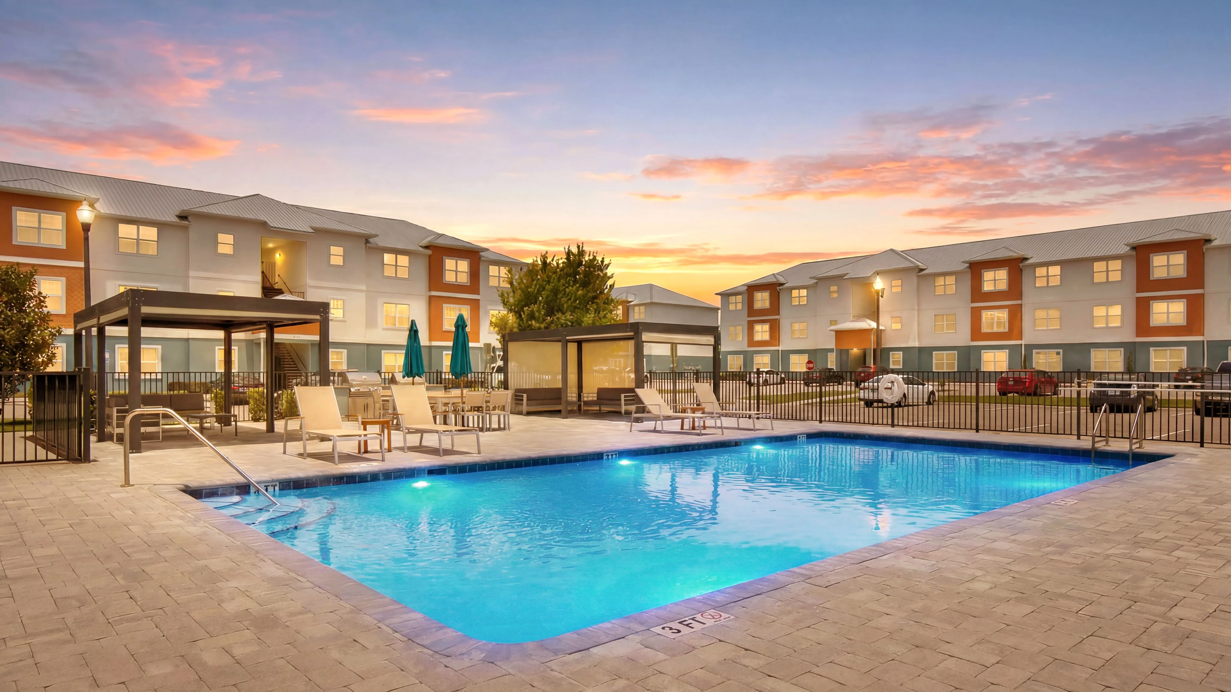 Champion Townhomes — Sale in Davenport, FL, photo 1 of 8