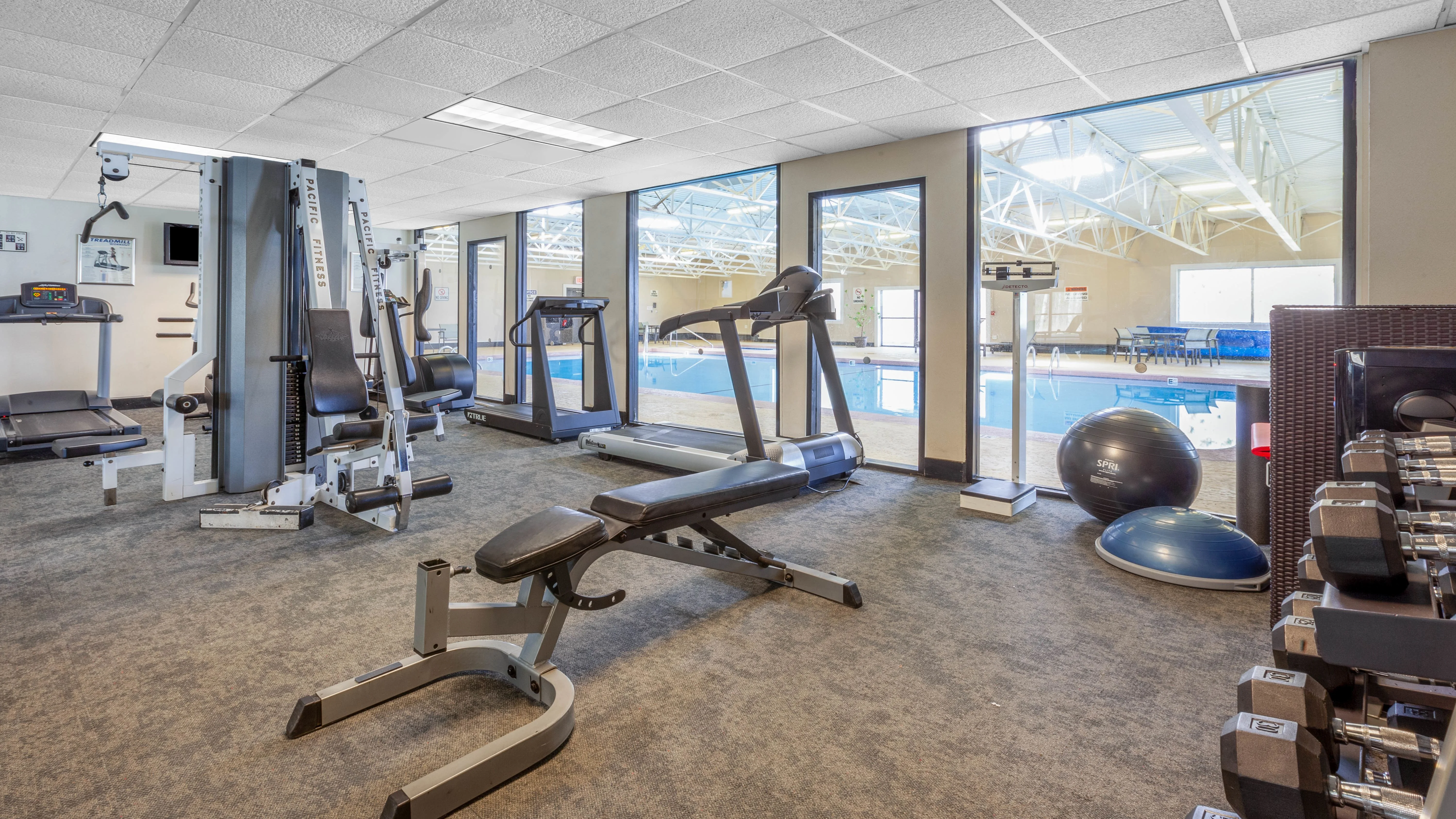 Fairfield Inn & Days Inn Plattsburgh, NY — Sale in Plattsburgh, NY, photo 4 of 8