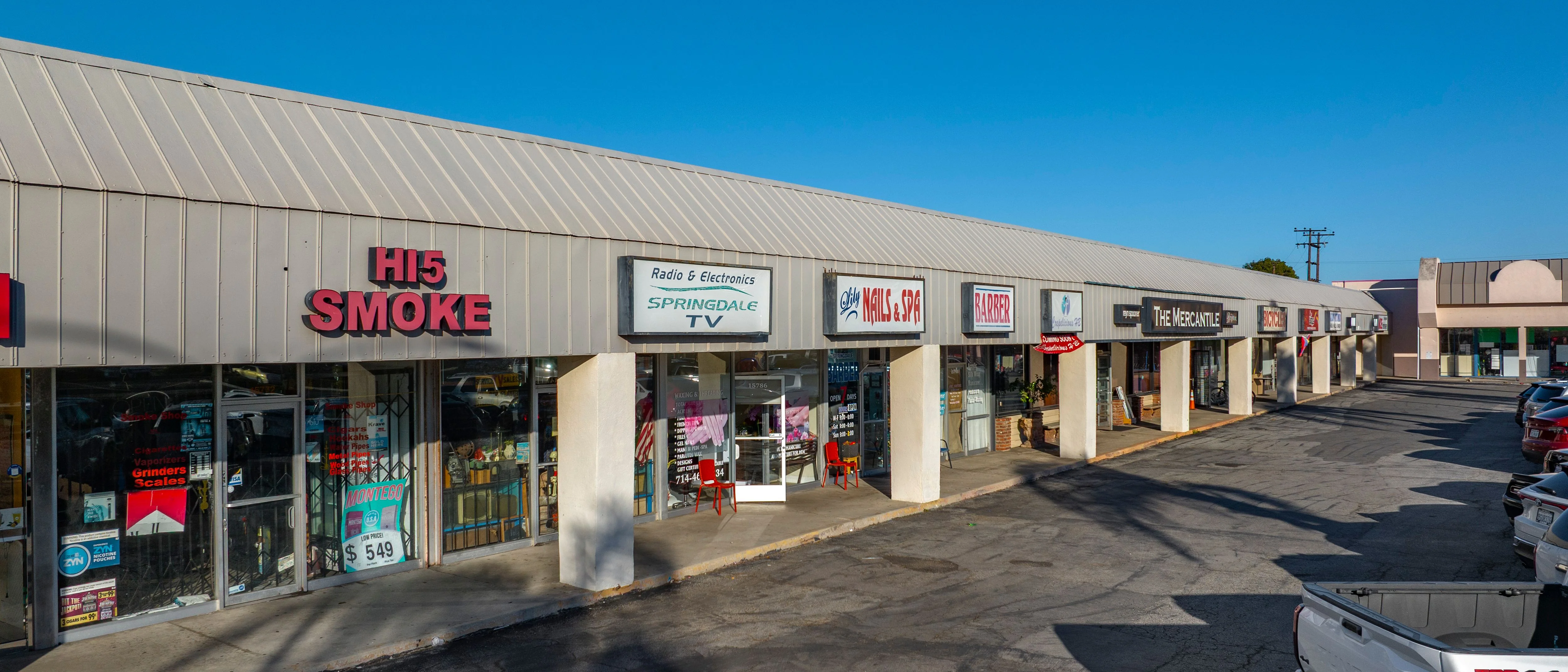 Springdale Center - Huntington Beach, CA — Sale in Huntington Beach, CA, photo 7 of 8