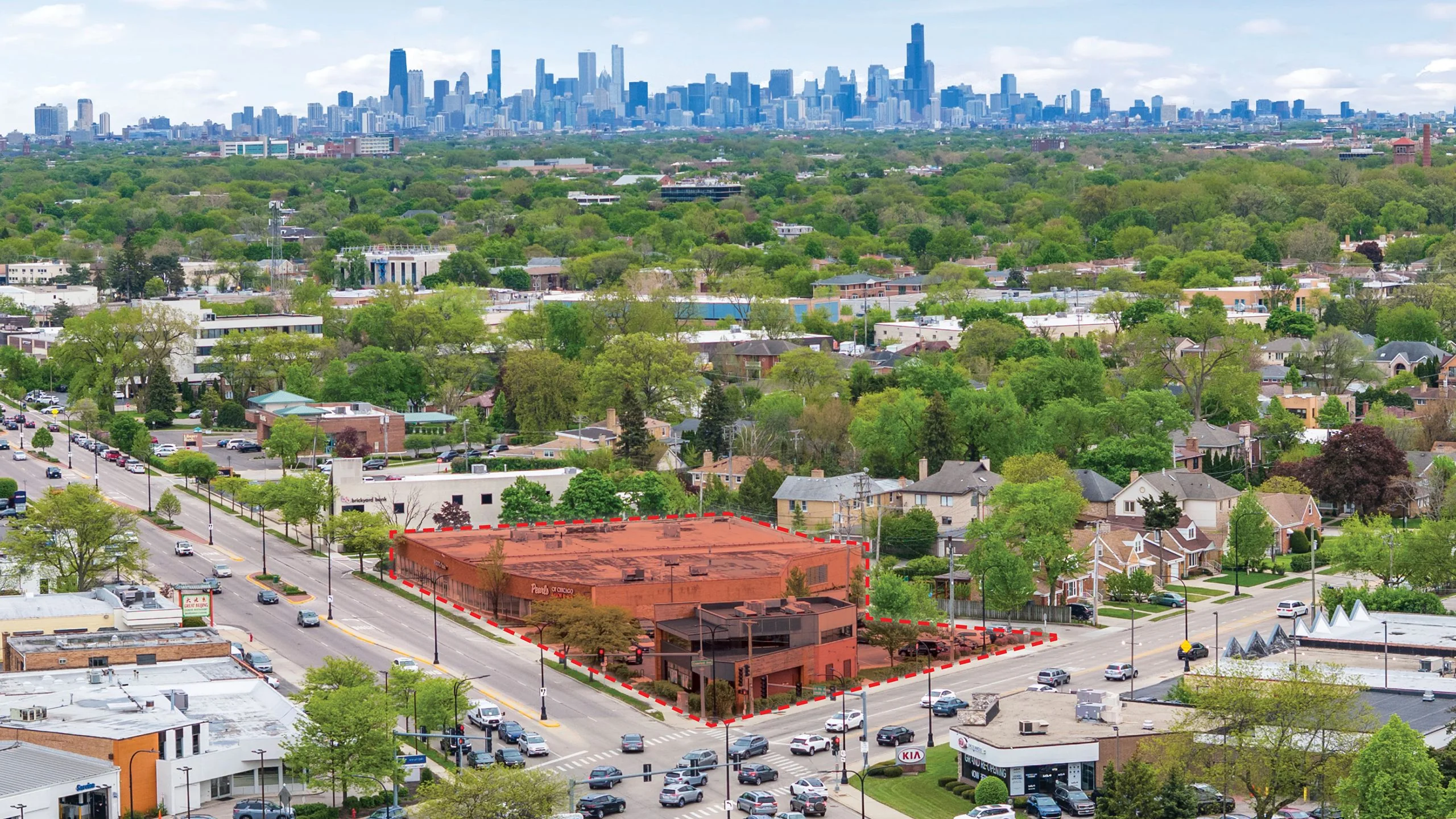 6700 N Lincoln Ave, Lincolnwood — Sale in Chicago, IL, photo 1 of 8