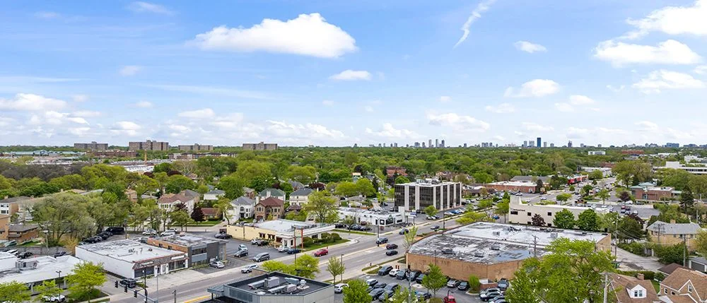 6700 N Lincoln Ave, Lincolnwood — Sale in Chicago, IL, photo 4 of 8